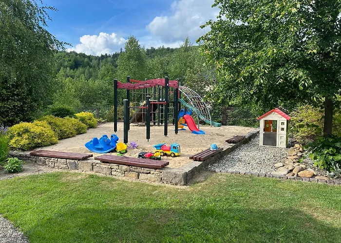 Pod Wodospadem Caloroczne *