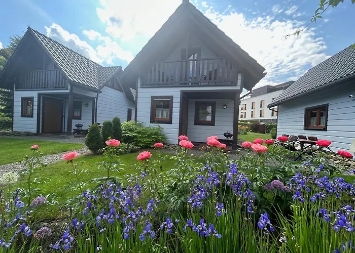 Pod Wodospadem Caloroczne