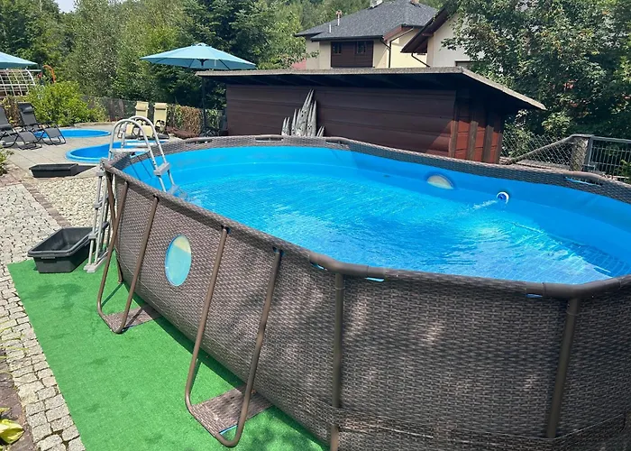 Pod Wodospadem Caloroczne Lodge