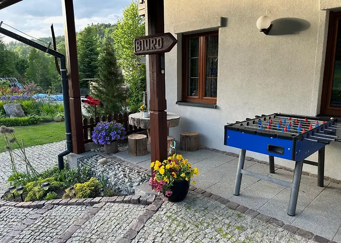 Pod Wodospadem Caloroczne Lodge *